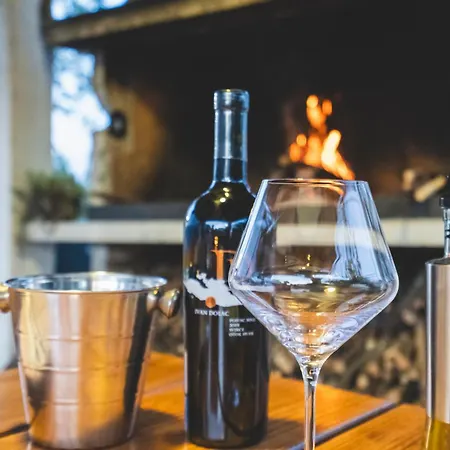 Vikendica Our Little House In Nature,