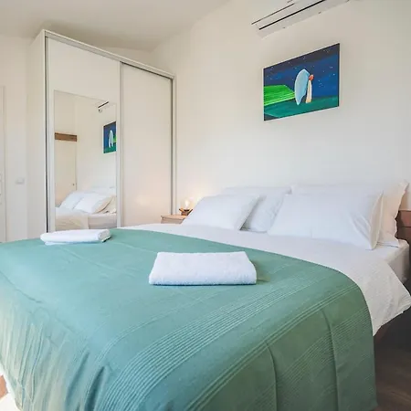 Our Little House In Nature, Vikendica Sibenik