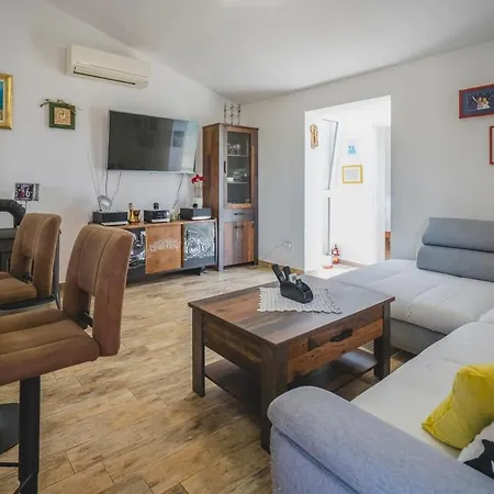 Our Little House In Nature, Vikendica Sibenik