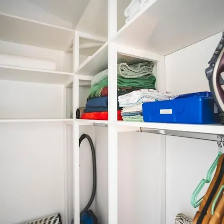 Our Little House In Nature, Vikendica