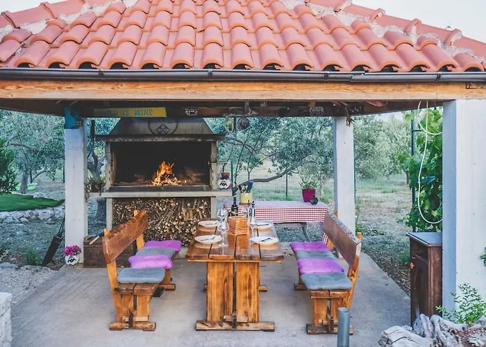 펜션 Our Little House In Nature,