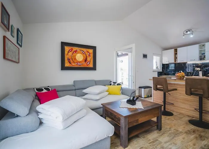 펜션 Our Little House In Nature, *